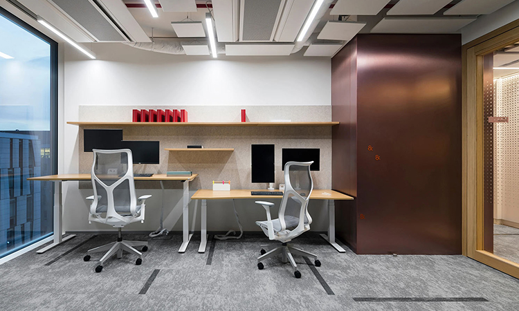 上海正規(guī)辦公室裝修公司需要哪些資質？解析建筑裝飾工程的資質