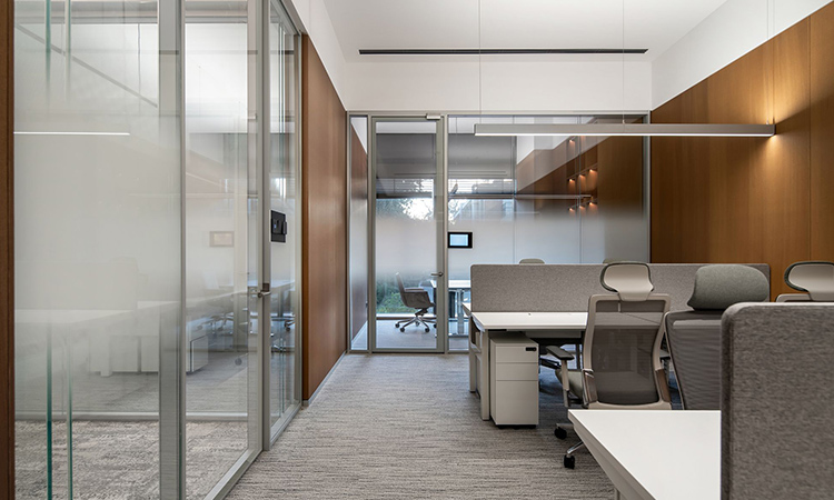 小型員工玻璃隔斷辦公室 小型員工玻璃隔斷辦公室